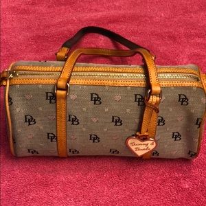 Dooney & Bourke bag
